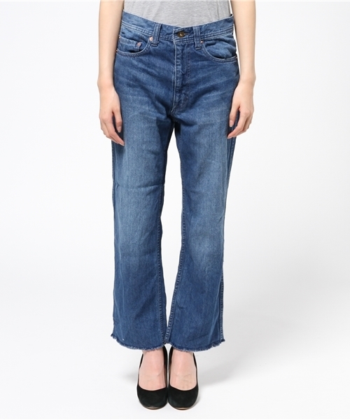 URBAN RESEARCH（アーバンリサーチ）の「UR コーンデニムパンツ（デニムパンツ・レディース・ブルー系その他/ライトインディゴブルー・36/38）」の8枚目の写真