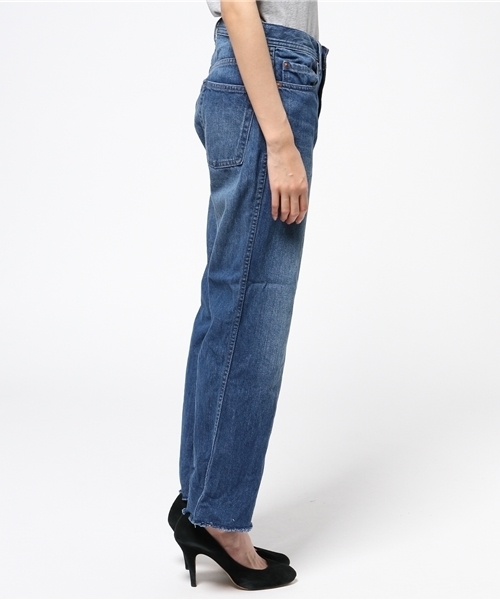 URBAN RESEARCH（アーバンリサーチ）の「UR コーンデニムパンツ（デニムパンツ・レディース・ブルー系その他/ライトインディゴブルー・36/38）」の7枚目の写真