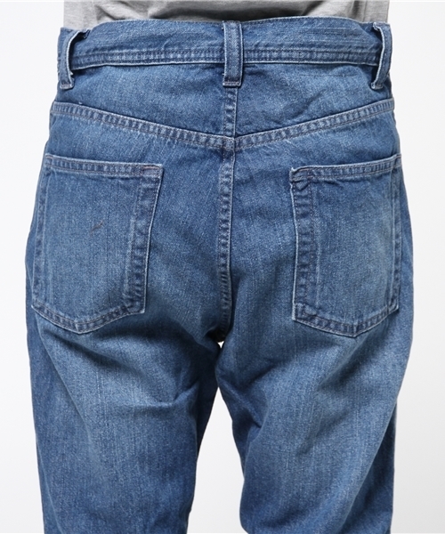 URBAN RESEARCH（アーバンリサーチ）の「UR コーンデニムパンツ（デニムパンツ・レディース・ブルー系その他/ライトインディゴブルー・36/38）」の15枚目の写真