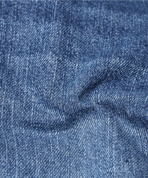 URBAN RESEARCH（アーバンリサーチ）の「UR コーンデニムパンツ（デニムパンツ・レディース・ブルー系その他/ライトインディゴブルー・36/38）」の4枚目の写真