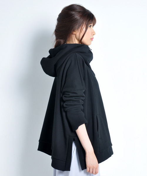 AVIE（アビィ）の「テントライン裏毛ライトパーカー（パーカー・レディース・グレー/ブラック・38）」の15枚目の写真