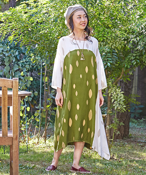 チャイハネ（チャイハネ）の「【チャイハネ】yul 和モダンプリントアシンメトリーヘムワンピース（ワンピース・レディース・ネイビー/イエロー/ホワイト/レッド/ブラック/グレー/パープル・FREE）」の2枚目の写真