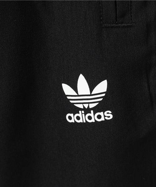 adidas（アディダス）の「オリジナルス パンツ[SIDE-SLIT CREPE TRACK PANTS AE]（その他パンツ・レディース・ブラック・SMALL/MEDIUM/LARGE）」の9枚目の写真