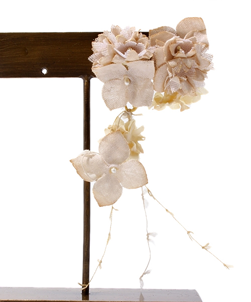 m.soeur(エムスール)の「クララとスズランのピアス(ピアス(両耳用)・レディース・ホワイト・FREE)」の5枚目の写真