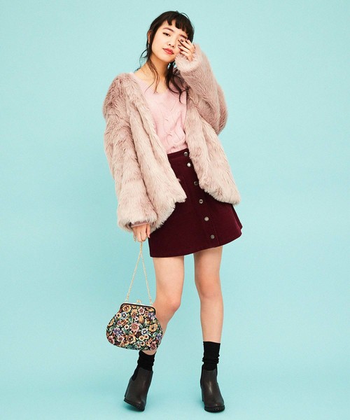 WEGO（ウィゴー）の「WEGO/前ボタンコーデュロイミニスカート（スカート・レディース・ブラック/ブラウン/ブルー/ワイン/ライトピンク/グリーン系その他/ライトベージュ・LARGE/MEDIUM/SMALL）」の16枚目の写真