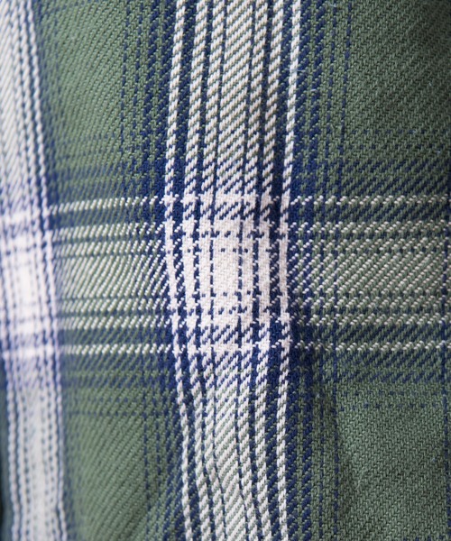 #Re:room(リルーム)の「ヴィンテージダメージシャツ(シャツ/ブラウス・メンズ・ブルー/グリーン/レッド・SMALL/MEDIUM)」の5枚目の写真