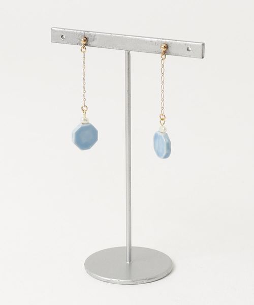 TONE SELECT GOODS(トーンセレクトグッズ)の「【IRODORI】揺れる六角のpierce(水色)(ピアス(両耳用)・レディース・ライトブルー・FREE)」の1枚目の写真