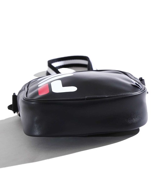 FILA（フィラ）の「∴WEGO/FILA別注ロゴミニショルダーバッグ（ショルダーバッグ・レディース・ホワイト/ブラック/その他1/トリコロール・FREE）」の6枚目の写真