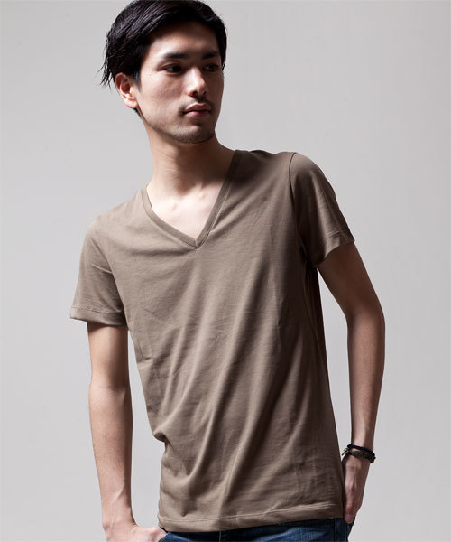 NANO universe（ナノユニバース）の「ｗｊｋ / Plain V-neck Tee S/S（Tシャツ/カットソー・メンズ・ホワイト/ブラック/グレー/カーキ/ネイビー/ライトピンク・SMALL/MEDIUM/LARGE）」の4枚目の写真