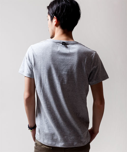 NANO universe（ナノユニバース）の「ｗｊｋ / Plain V-neck Tee S/S（Tシャツ/カットソー・メンズ・ホワイト/ブラック/グレー/カーキ/ネイビー/ライトピンク・SMALL/MEDIUM/LARGE）」の8枚目の写真