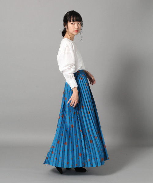 LOWRYS FARM(ローリーズファーム)の「ホシプリーツマキシスカート 806339(スカート・レディース・ブラック/ブルー・MEDIUM/LARGE)」の14枚目の写真