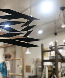 GLOBAL FORME CONCRETE（グローバルフォルムコンクリート）の「RHOMBUS MOBILE【ペーパーモビール】（インテリア雑貨）」