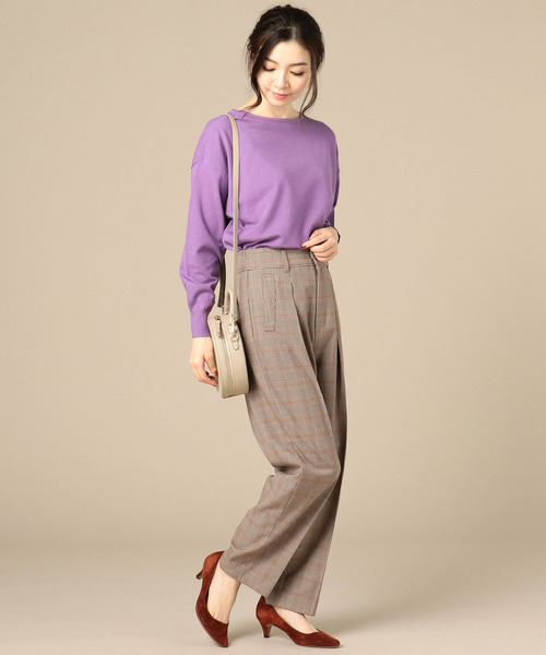 Doux archives（ドゥアルシーヴ）の「TINAネックレス付ボートプルオーバー（ニット/セーター・レディース・ブラック/パープル/モカ/ホワイト×ブラック・MEDIUM）」の13枚目の写真