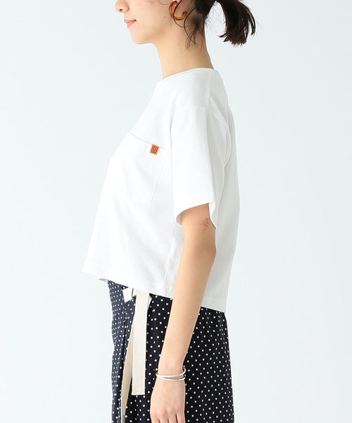 B:MING by BEAMS(ビーミングバイビームス)の「UNIVERSAL OVERALL × B:MING by BEAMS / 別注 ショート ポケットTシャツ 19SS(Tシャツ/カットソー・レディース・ホワイト/ブラック/レッド・ONE SIZE)」の4枚目の写真