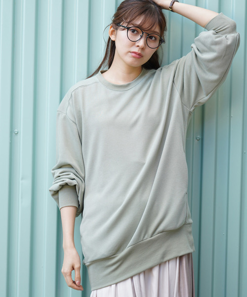 rps（アールピーエス）の「ポケット付き裏毛オーバーサイズプルオーバー（スウェット・レディース・ベージュ/ピンク/ラベンダー/ライトカーキ/杢グレー・M）」の4枚目の写真