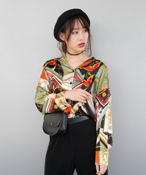 スカーフ柄 トップス Libby&Rose（リビーアンドローズ）の「スカーフ柄BIGシャツ（シャツ