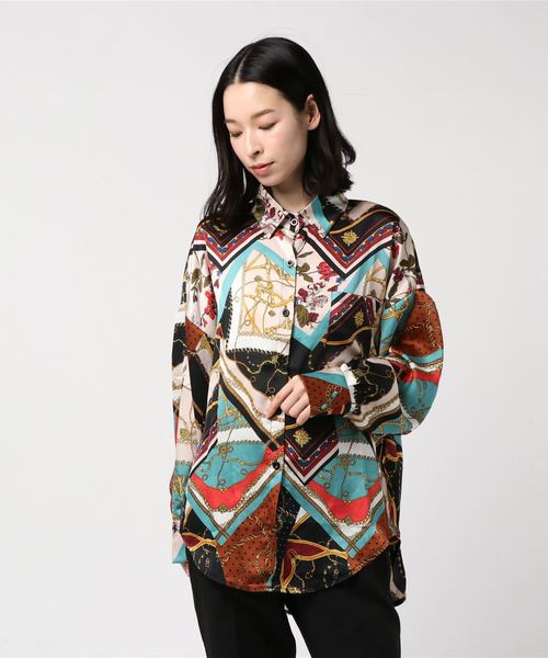 スカーフ柄 トップス Libby&Rose（リビーアンドローズ）の「スカーフ柄BIGシャツ（シャツ