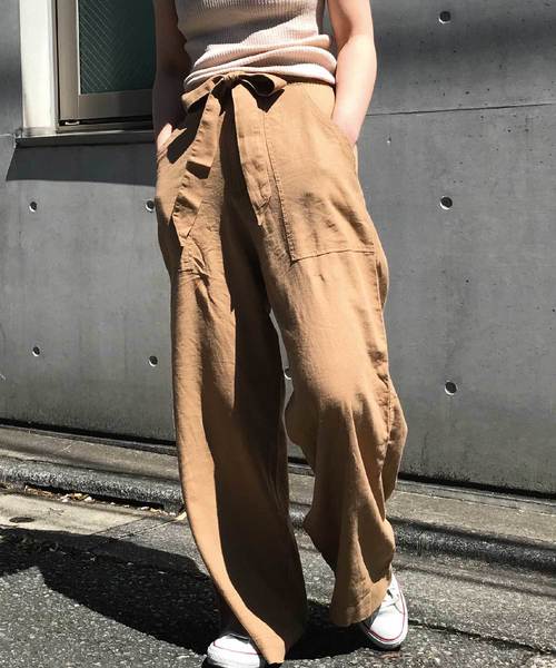 meJane（ミージェーン）の「麻レーヨン/ワイドパンツ（その他パンツ・レディース・ベージュ/グレー/オフホワイト/カーキ/ブラック/オリーブ/ダークベージュ/ナチュラル・フリー/L/M）」の4枚目の写真