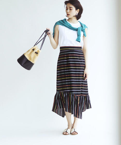 EMMEL REFINES（エメルリファインズ）の「【EMMEL REFINES】SMF HW CL I マルチラメボーダースカート（スカート・レディース・オフホワイト/ブラック・M/S）」の2枚目の写真