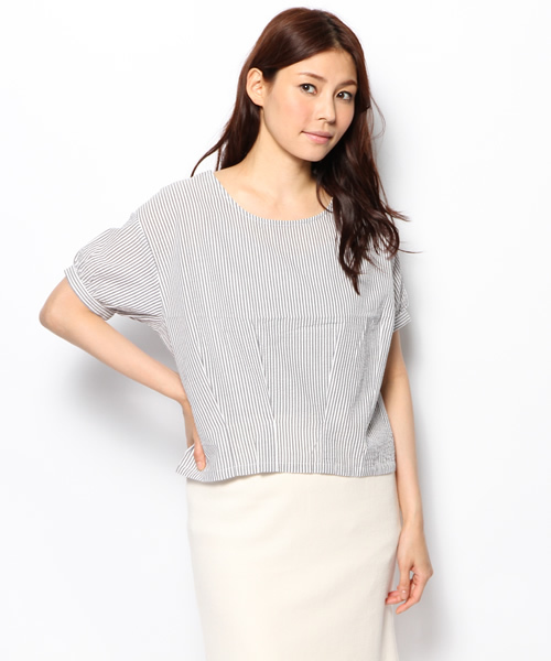 DISCOAT（ディスコート）の「【Discoat】サッカー裾タックブラウス（シャツ/ブラウス・レディース・ブラック/ブルー/その他20/オフホワイト・ﾌﾘ-）」の2枚目の写真