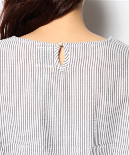 DISCOAT（ディスコート）の「【Discoat】サッカー裾タックブラウス（シャツ/ブラウス・レディース・ブラック/ブルー/その他20/オフホワイト・ﾌﾘ-）」の10枚目の写真