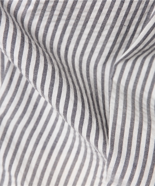 DISCOAT（ディスコート）の「【Discoat】サッカー裾タックブラウス（シャツ/ブラウス・レディース・ブラック/ブルー/その他20/オフホワイト・ﾌﾘ-）」の8枚目の写真