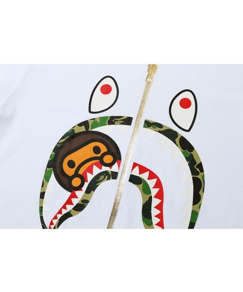 A BATHING APE(アベイシングエイプ)の「ABC CAMO MILO SHARK TEE M(Tシャツ/カットソー・メンズ・ホワイト×グリーン/ホワイト×ネイビー/ブラック×ブルー/ブラック×グリーン/ホワイト×ピンク/ブラック×ピンク・SMALL/MEDIUM/LARGE/X-LARGE/XX-LARGE/XXX-LARGE)」の17枚目の写真
