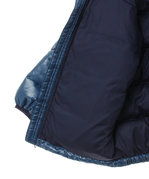 こども ビームス(コドモビームス)の「Patagonia / 14 Baby Hi-Loft Down Sweater Hoody (12m~5y)(ダウンジャケット/コート・キッズ・パープル/ネイビー/ピンク・5Y/18M/12M/2Y/3Y/4Y)」の13枚目の写真