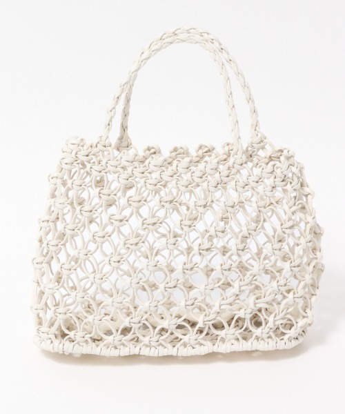 LOWRYS FARM（ローリーズファーム）の「フェイクレザーマクラメＢＡＧ　873640（トートバッグ・レディース・オフホワイト/ブラック/ブルー・FREE）」の5枚目の写真