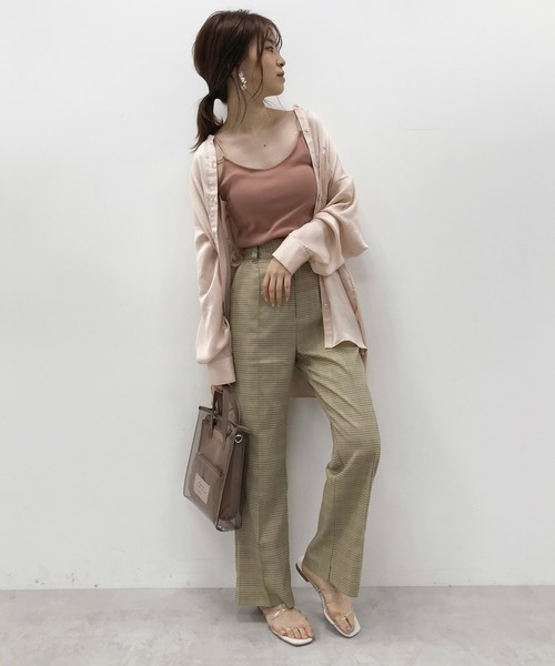 one after another NICE CLAUP（ワンアフターアナザーナイスクラップ）の「ノーカラーゆるシルエットシャツ（シャツ/ブラウス・レディース・ベージュ/ミント/ブラウン系その他/ピンクベージュ/ブラウン系その他2・FREE）」の18枚目の写真