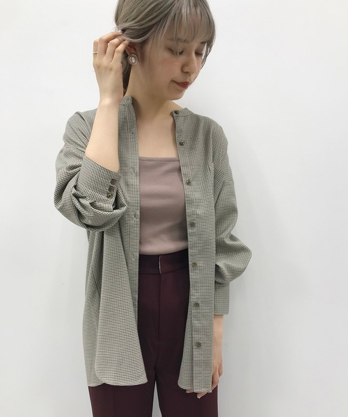 one after another NICE CLAUP（ワンアフターアナザーナイスクラップ）の「ノーカラーゆるシルエットシャツ（シャツ/ブラウス・レディース・ベージュ/ミント/ブラウン系その他/ピンクベージュ/ブラウン系その他2・FREE）」の22枚目の写真