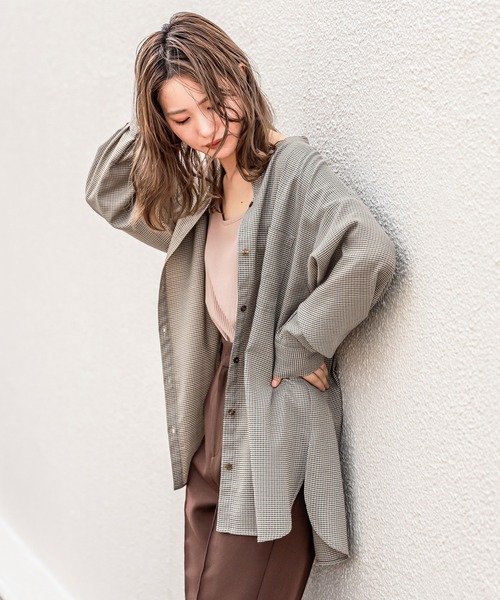 one after another NICE CLAUP（ワンアフターアナザーナイスクラップ）の「ノーカラーゆるシルエットシャツ（シャツ/ブラウス・レディース・ベージュ/ミント/ブラウン系その他/ピンクベージュ/ブラウン系その他2・FREE）」の9枚目の写真