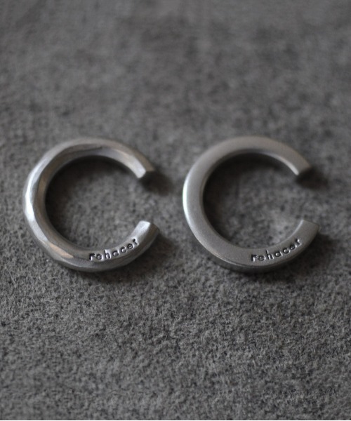 rehacer(レアセル)の「rehacer : × ANIKULAPO / Ear Cuff " flat " / アニクラポ イヤーカフ " フラット "(イヤーカフ・メンズ・シルバー・FREE)」の11枚目の写真