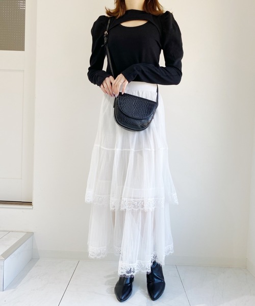Loueme(ルエム)の「ティアードレースシアーロングスカート(スカート・レディース・ホワイト/ブラック・FREE)」の8枚目の写真