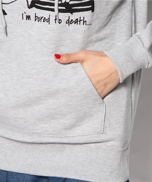 WEGO（ウィゴー）の「WEGO/ガールプリントスウェットパーカー（パーカー・レディース・アイボリー/杢グレー/ネイビー/ライトパープル・FREE）」の6枚目の写真