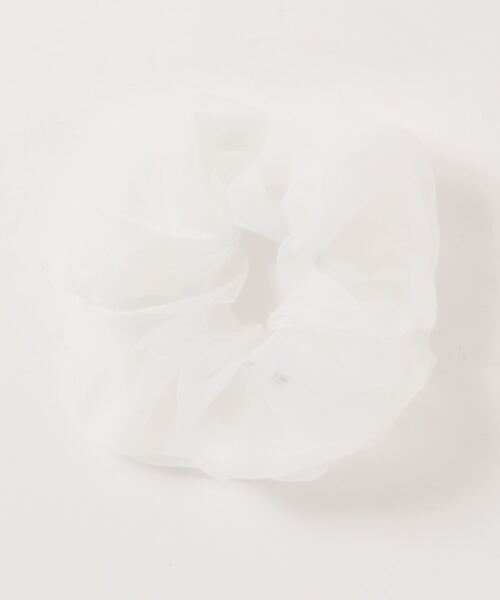 minia（ミニア）の「チュールビッグシュシュ　◇（シュシュ・レディース・ブラウン/ピンク/ライトベージュ/ホワイト/ブラック・FREE）」の2枚目の写真