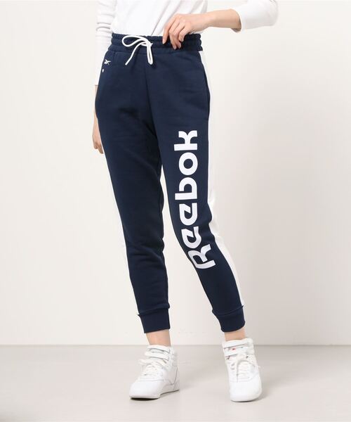 Reebok(リーボック)の「トレーニング エッセンシャルズ リニア ロゴ パンツ / Training Essentials Linear Logo Pants(スウェットパンツ・レディース・ブラック/ネイビー・SMALL/MEDIUM/LARGE/X-LARGE/X-SMALL)」の9枚目の写真