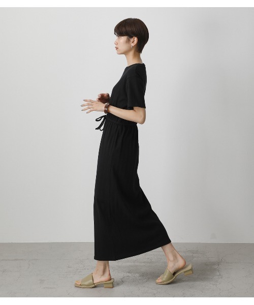 AZUL by moussy(アズールバイマウジー)の「RIB BLOUSING ONEPIECE/リブブラウジングワンピース(ワンピース・レディース・ブラック/ライトベージュ/カーキ/ダークオレンジ・MEDIUM/SMALL)」の21枚目の写真