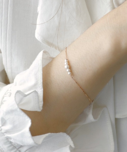 Three Four Time（ｽﾘｰﾌｫｰﾀｲﾑ）の「グラデパールブレスレット（ブレスレット・レディース・ゴールド/ピンクゴールド・FREE）」の9枚目の写真