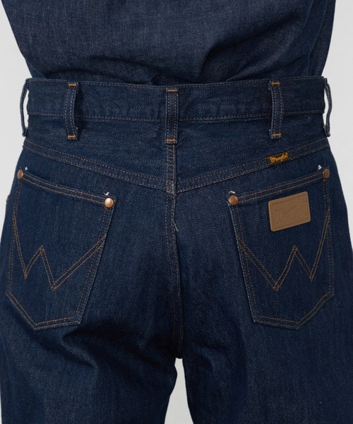 Wrangler（ラングラー）の「Wrangler/ラングラー13MWZ COWBOY CUT/ストレートデニムパンツ（デニムパンツ・メンズ・ワンウォッシュ/インディゴブルー・27inch/28inch/29inch/30inch/31inch/32inch/33inch/34inch/36inch/33/34/36/28/31/29/27/30/32）」の6枚目の写真