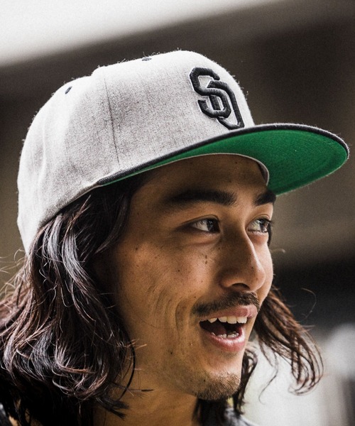 URBAN ISLAND SOCIETY（アーバンアイランドソサエティ）の「【URBAN ISLAND SOCIETY（アーバンアイランドソサエティ））３DBASE CAP（キャップ・メンズ・ホワイト/ブラック/グレー/レッド/オレンジ・FREE）」の4枚目の写真