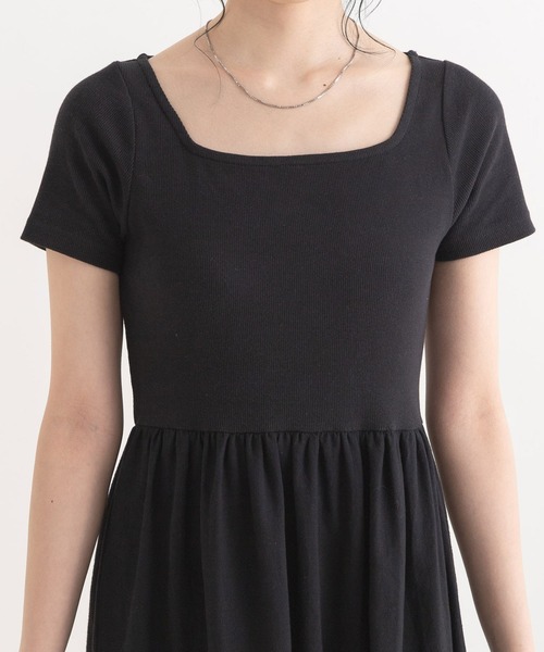Newlyme(ニューリーミー)の「リブティアードワンピース(ワンピース・レディース・ブラック/ホワイト・MEDIUM/LARGE)」の16枚目の写真
