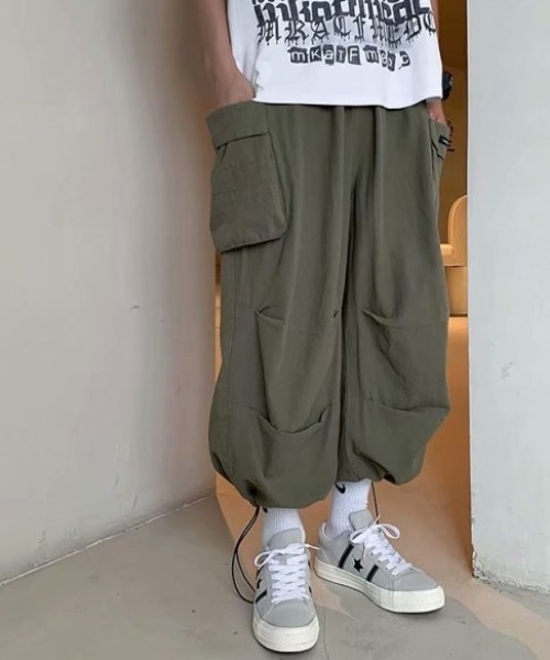 MGV(エムジーヴィー)の「ワイドポケットスピンドルカーゴパンツ(カーゴパンツ・メンズ・ホワイト/ブラック/カーキ・MEDIUM/LARGE/X-LARGE)」の6枚目の写真
