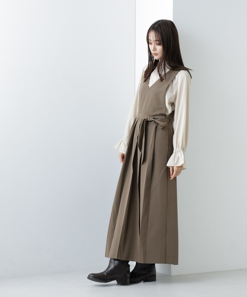 NANO universe（ナノユニバース）の「【WEB限定】プリーツジャンパースカート ノースリーブ（ジャンパースカート・レディース・カーキ/ブラック/ベージュ・マルチサイズ）」の22枚目の写真