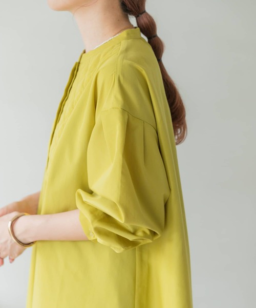 ITEMS URBANRESEARCH（アイテムズ アーバンリサーチ）の「フロントキルトシャツワンピース（シャツワンピース・レディース・オフホワイト/カーキ/マスタード・FREE）」の6枚目の写真