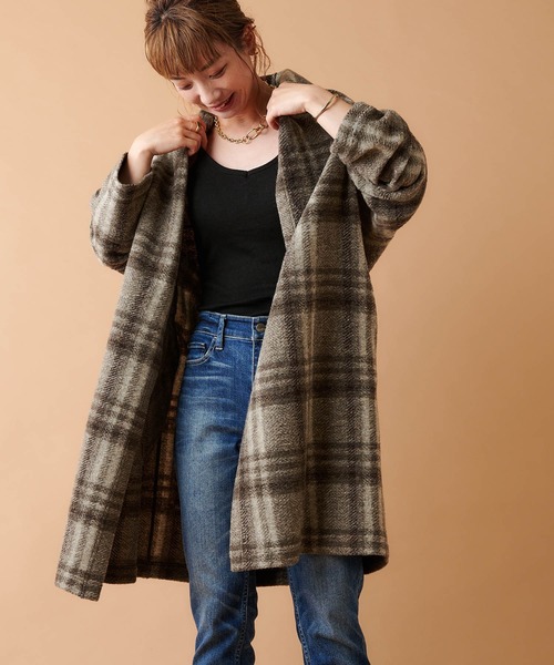 COLLAGE GALLARDAGALANTE(コラージュガリャルダガランテ)の「イタリアンエアリーチェックロングコート/軽量/WEB限定(ノーカラーコート・レディース・ブラック/モカ/ベージュ/ネイビー/ライトグレー/ブラック系その他2/ブルー/ダークブラウン・FREE)」の20枚目の写真