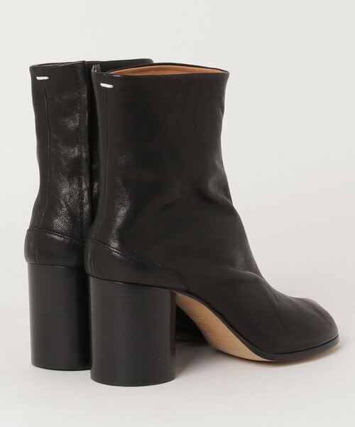 Maison Margiela（メゾンマルジェラ）の「Maison Margiela ANKLE BOOT（ブーツ・レディース・ブラック・39/35/35.5/36.5）」の2枚目の写真