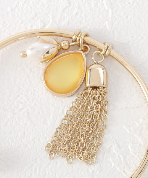 LAURA ASHLEY(ローラアシュレイ)の「◆イエローストーンタッセルバングル(ブレスレット・レディース・ゴールド・00)」の4枚目の写真