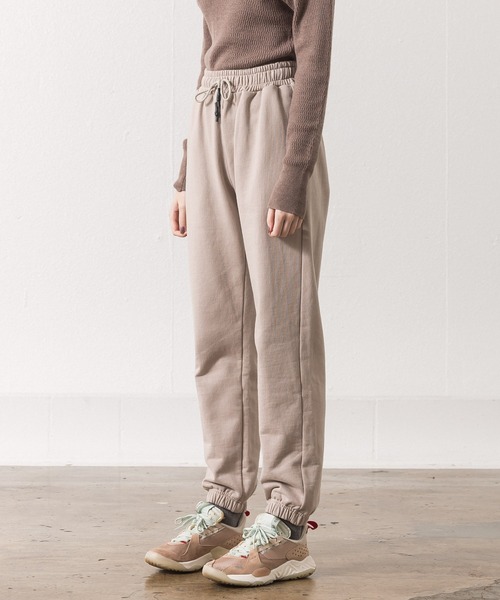 ALLUMER（アリュメール）の「スウェットジョガーパンツ（スウェットパンツ・レディース・ブラック/ベージュ/ピンク/グリーン/アイボリー/サンドベージュ・1）」の18枚目の写真