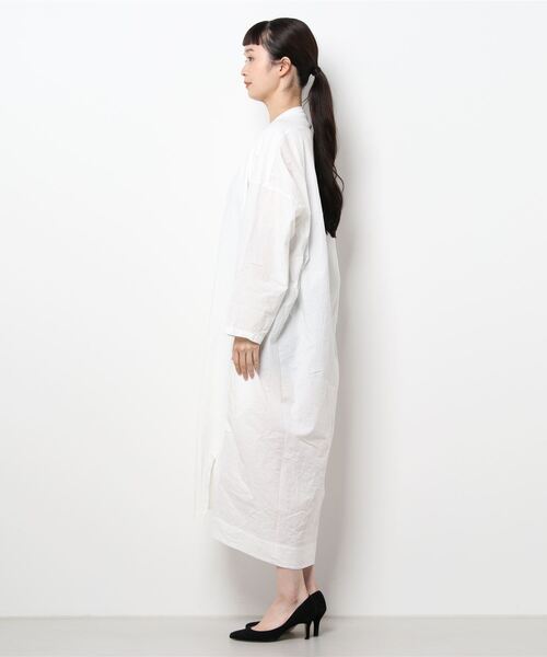 note et silence （ノートエシロンス）の「*◇60/-タイプライター伊吹染め　カットソードッキングワンピース（ワンピース・レディース・ホワイト・FREE）」の3枚目の写真